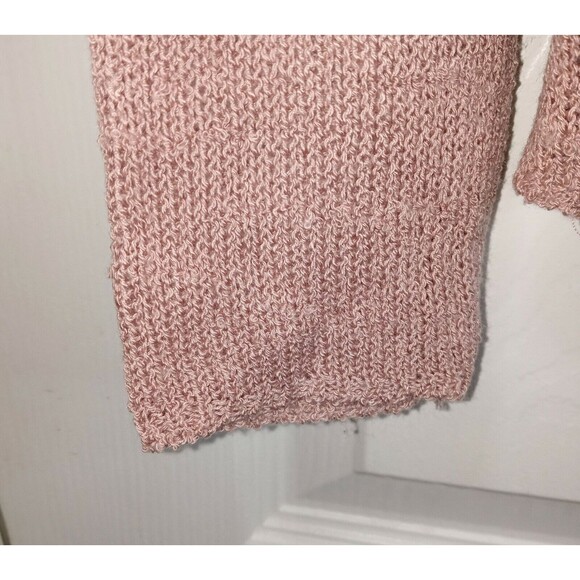 Forever 21 Medium Pink V-neck Pullover Cropped Long Sleeve Sweater - Picture 4 of 7